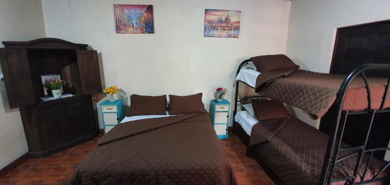 안티구아 과테말라 Parrot House B&B 외부 사진